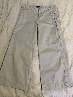 GAP Light Gray Wide-Leg Pants capris